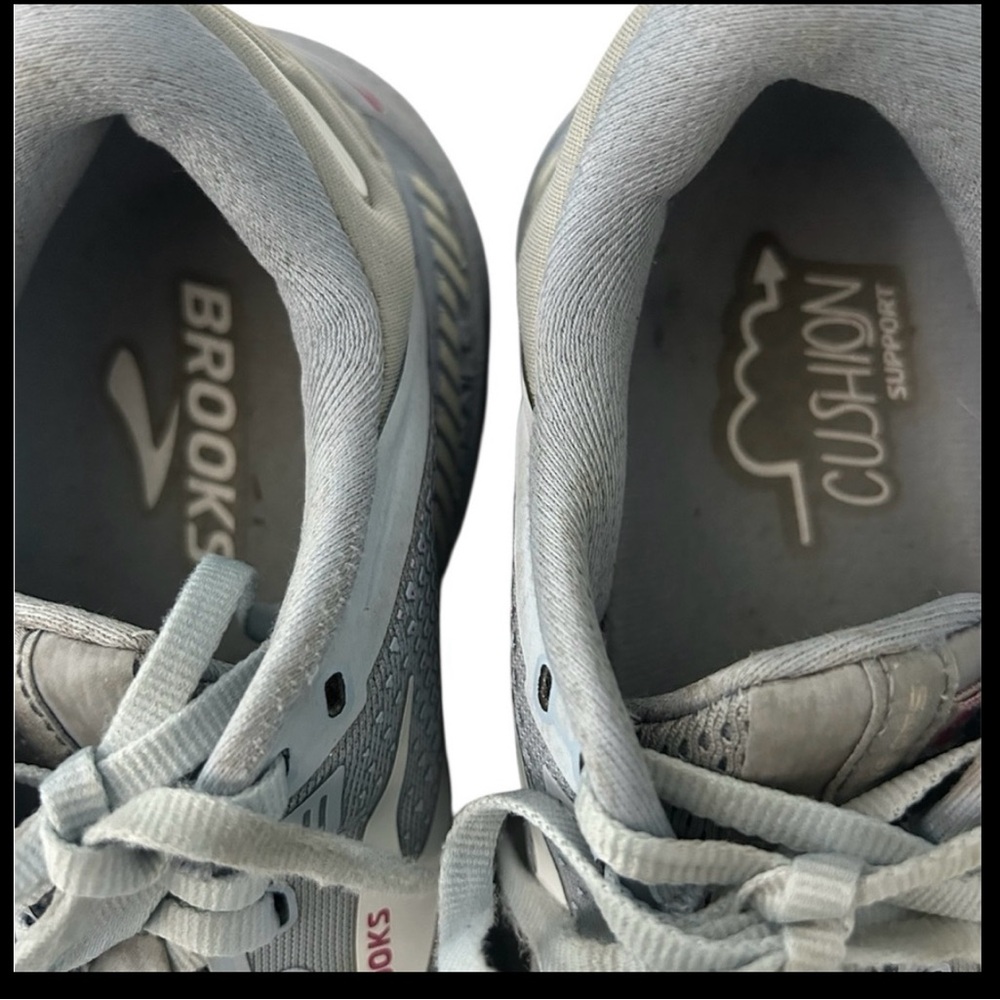 Brooks Women's Adrenaline GTS 22 Running Shoes, Kentucky Blue/White/Rose 8.5 - Picture 6 of 10